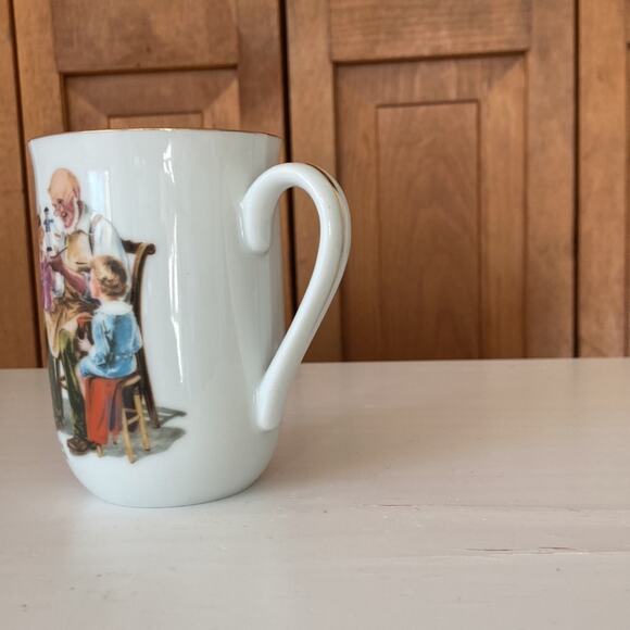 Vintage 1982 Norman Rockwell “The Toymaker” Collectible Mug - Picture 2 of 12